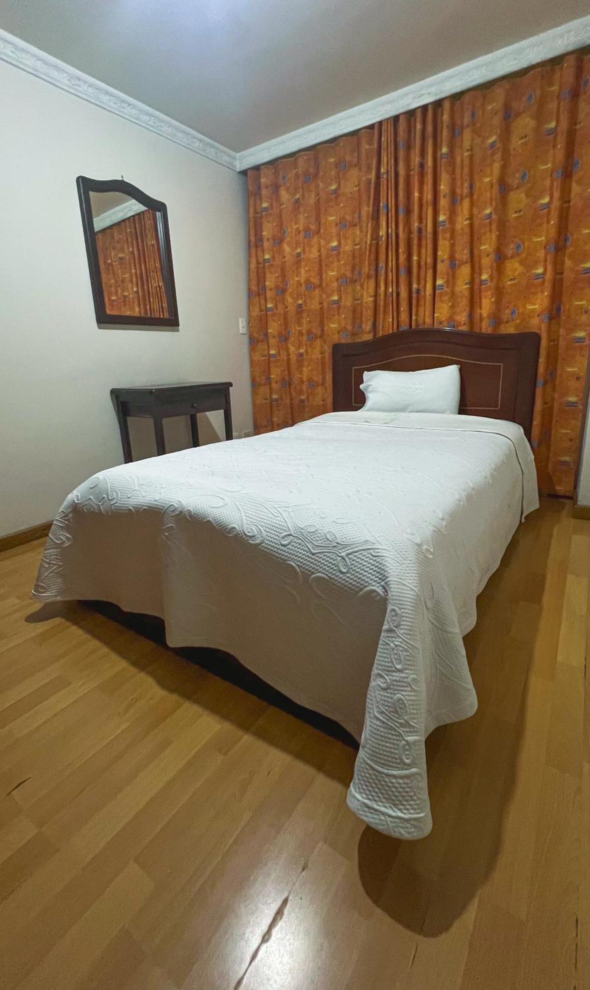 Hotel Internacional El Nogal Ipiales Esterno foto